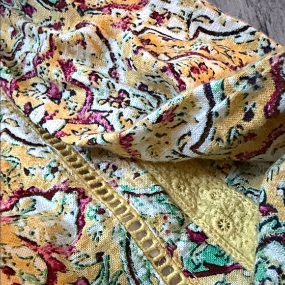 Anthropology Pilcro Pin tuck peasant Colorful Floral Blouse Top XS - Picture 5 of 6